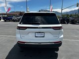 Used 2023 Jeep Grand Cherokee Laredo image 4