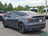 Used 2022 Tesla Model Y Long Range image 3