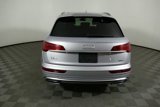 Used 2022 Audi Q5 2.0T Premium w/ Convenience Package image 4