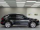 Used 2022 Audi Q5 e Premium w/ Convenience Package image 3