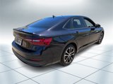 Used 2023 Volkswagen Jetta Sport image 4