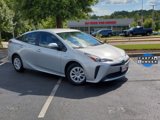 Used 2019 Toyota Prius LE image 2
