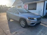 Used 2019 Jeep Cherokee Latitude w/ Popular Appearance Group image 4