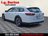 Used 2018 Buick Regal Essence w/ Driver Confidence Package #1 image 4