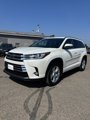 Used 2017 Toyota Highlander Limited image 3