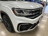 Used 2021 Volkswagen Atlas Cross Sport SE w/ V6 Towing Package image 3
