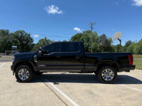 Used 2022 Ford F250 Platinum w/ FX4 Off-Road Package image 4