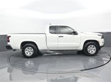 Used 2024 Nissan Frontier S image 2