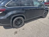 Used 2019 Toyota Highlander SE image 4