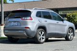 Used 2019 Jeep Cherokee Limited image 3