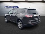 Used 2017 Chevrolet Traverse LT image 3