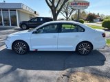 Used 2016 Volkswagen Jetta Sport image 4