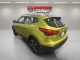 Used 2017 Nissan Rogue Sport SL w/ SL Premium Package image 3