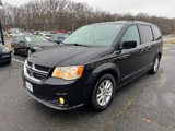 Used 2019 Dodge Grand Caravan SXT image 2