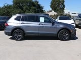 Used 2023 Volkswagen Tiguan SE image 3
