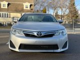 Used 2014 Toyota Camry LE image 2