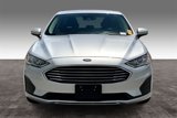Used 2019 Ford Fusion SE image 4