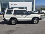 Used 2003 Land Rover Discovery S image 2