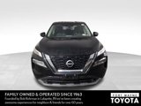 Used 2023 Nissan Rogue SV image 3