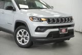 New 2025 Jeep Compass Latitude image 3