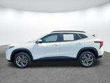 Used 2024 Chevrolet Trax LT w/ Driver Confidence Package image 4