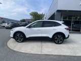 Certified 2022 Ford Escape SE w/ SE Sport Appearance Package image 5