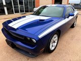 Used 2012 Dodge Challenger SXT image 2