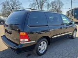 Used 2002 Ford Windstar SE image 2