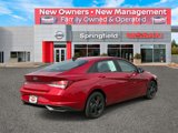 Used 2022 Hyundai Elantra SEL w/ Preferred Accessory Package image 5