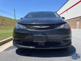 Used 2023 Chrysler Voyager LX image 2