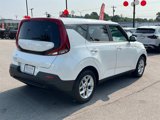 Used 2022 Kia Soul LX w/ Technology Package image 3