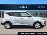 Used 2020 Kia Soul LX image 2