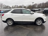 Used 2019 Chevrolet Equinox LT image 2