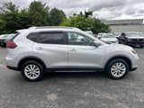 Used 2020 Nissan Rogue SV image 4