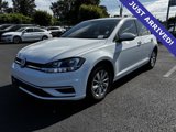 Used 2019 Volkswagen Golf S image 2