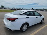 Used 2021 Nissan Versa S image 2