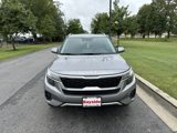 Certified 2022 Kia Seltos EX image 4