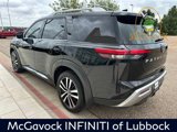 Used 2024 Nissan Pathfinder Platinum w/ Cargo Package image 4