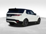 New 2024 Land Rover Discovery Dynamic SE image 5