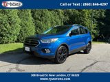 Used 2017 Ford Escape SE w/ SE Sport Appearance Package image 2