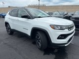 Used 2022 Jeep Compass Limited image 3