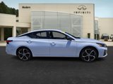Used 2024 Nissan Altima 2.5 SR image 3