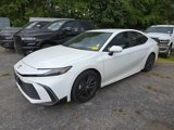 Used 2025 Toyota Camry SE image 4