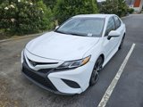 Used 2020 Toyota Camry SE image 3