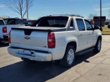 Used 2010 Chevrolet Avalanche LTZ image 3