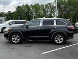 Used 2014 Toyota Highlander XLE image 3