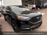 Used 2022 Ford Edge SE w/ Black Appearance Package image 3