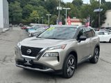 Used 2022 Nissan Rogue SL image 2
