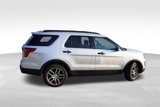 Used 2017 Ford Explorer Sport image 3