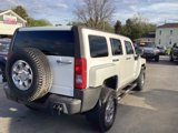 Used 2007 HUMMER H3 w/ Chrome Appearance Package image 3